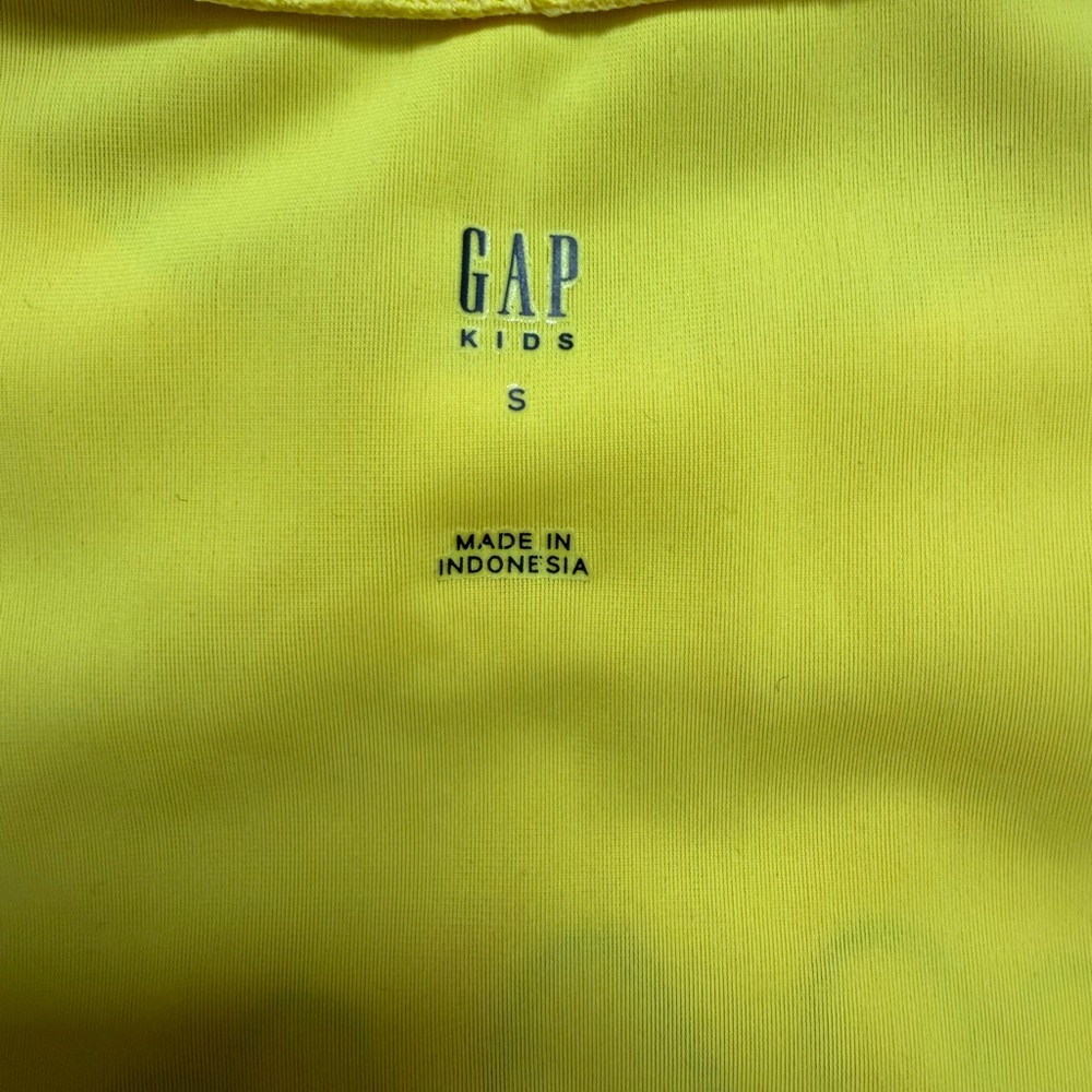 GAP Bright Yellow 'Wave Rider' Surf Graphic Rashguard - Picture 4 of 4